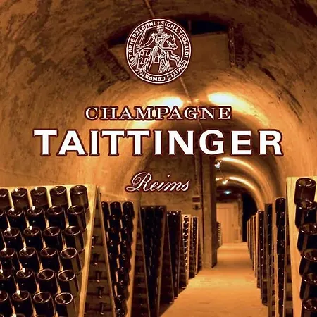 23m2 Climatise Avec Parking Prive Secteur Roosevelt - Arena Apartament *