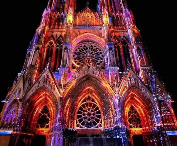 23m2 Climatise Avec Parking Prive Secteur Roosevelt - Arena Apartament